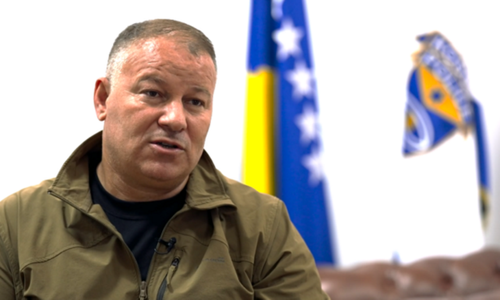 Drejtori i Policisë së Kosovës  Serbët po përgatiten për tjetër sulm në veri