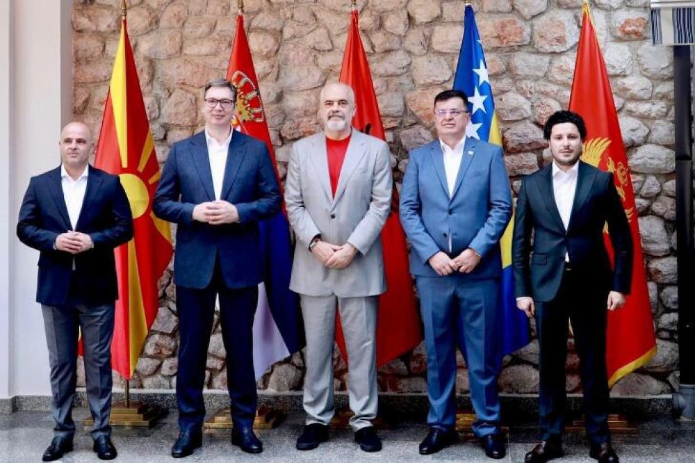 Qeveria e re e Maqedonisë së Veriut kundër Ballkanit të Hapur