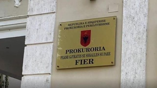 fier-burri-le-shtatzene-nje-vajze-me-probleme-te-shendetit-mendor