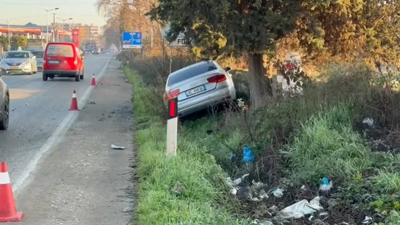 aksident-ne-fier-autobusi-perplaset-me-nje-makine