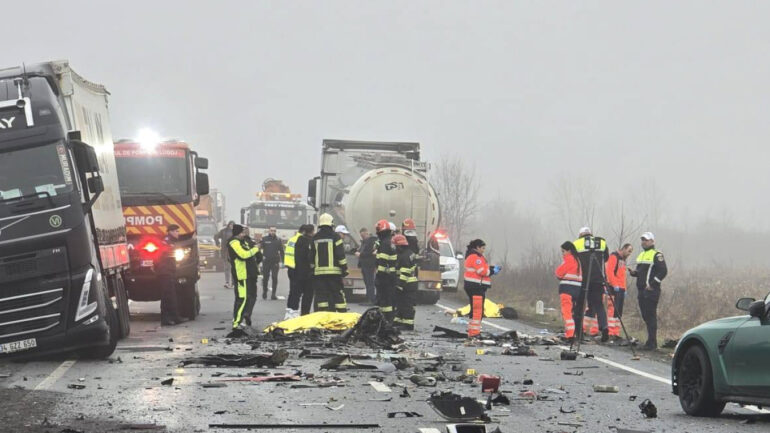 aksidenti-tragjikisht-ne-rumani-i-jepet-sot-lamtumira-e-fundit-pese-tifozeve-te-paok-ut-mes-tyre-edhe-nje-shqiptar