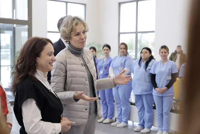 Punonjësit e shëndetësisë pa paga  reagon Shoqata e Infermierëve të Shqipërisë