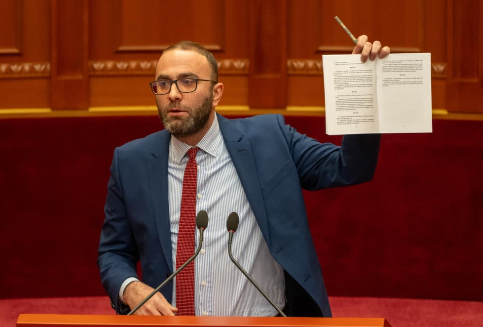 Bardhi shpjegon arsyet pse Rama mungoi në votimin për Bordin e Paqes 