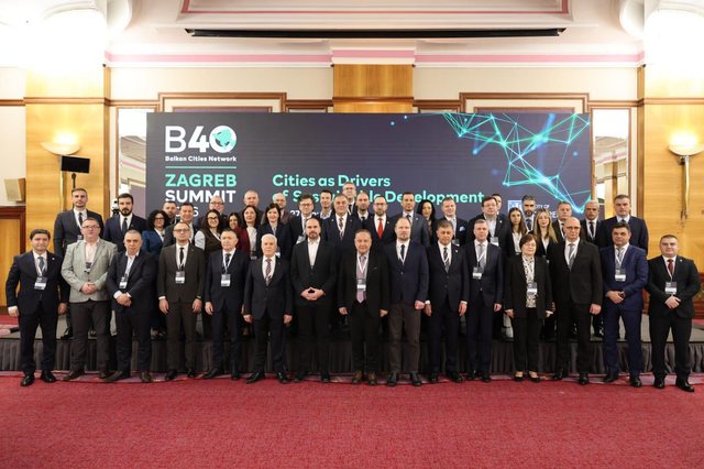 76 kryebashkiakë të Ballkanit  Paraburgimi pa afat i Imamoglut dhe Veliajt  kërcënim për demokracinë vendore