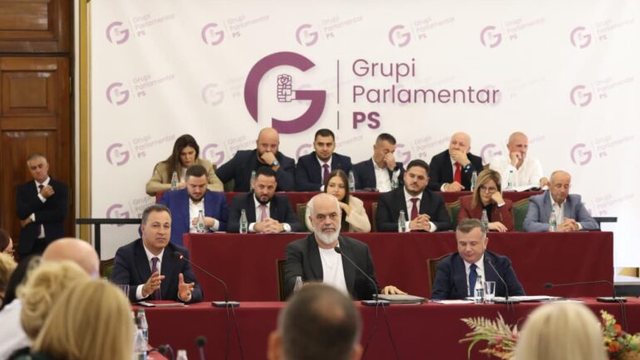 Pezullimi i ministrave  Rama dorëzon sot nismën ligjore  Mblidhet grupi parlamentar i PS së  ja ndryshimet që priten