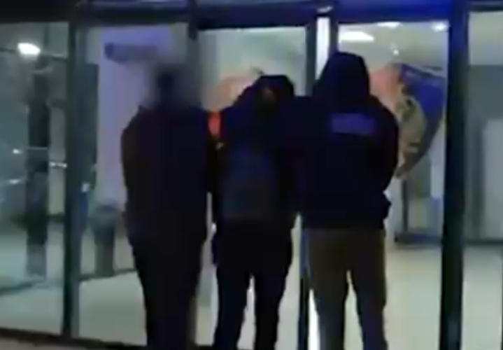 Operacion policor në Tiranë  Kapet i riu i dyshuar për disa ngjarje gjatë muajit shkurt  Emri dhe pamjet 