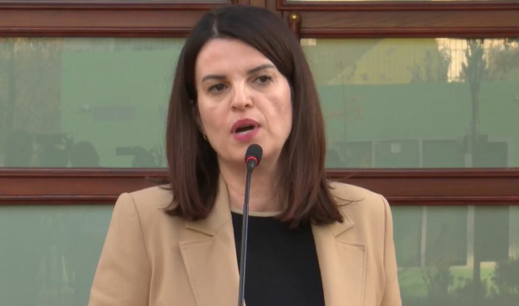 Rritje pagash për Policinë e Shtetit  Përfitojnë 720 punonjës të RENEA dhe Operacionales