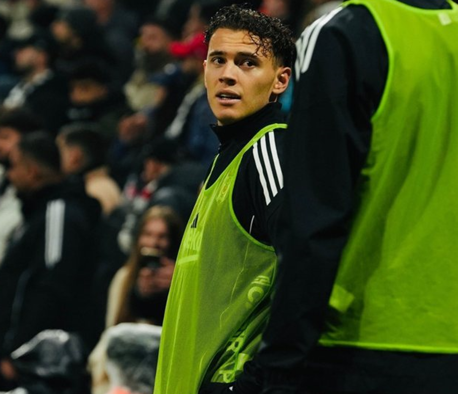 Asllani dënohet me dy ndeshje pezullim pas kartonit të kuq në debutim