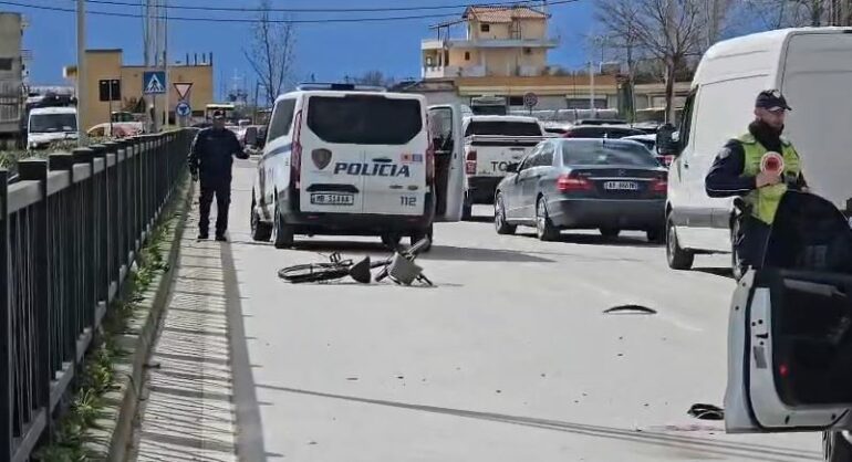 Aksident në Vlorë  plagoset rëndë drejtuesi i biçikletës