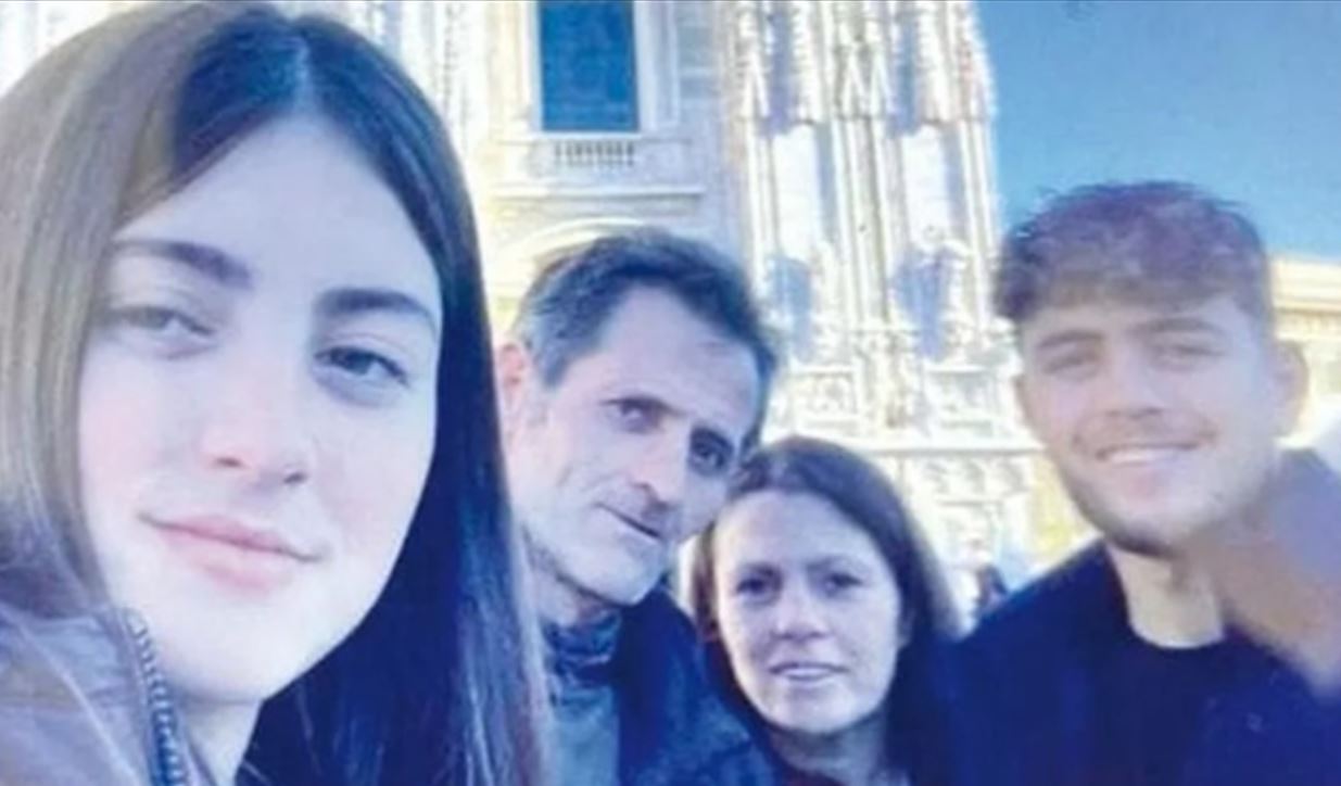 Familja shqiptare që u shua në Itali  homazhe për vajzën e mitur  Prokuroria urdhëron autopsinë