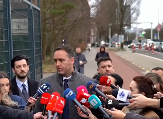 Zv kryeministri i Kosovës  Glauk Konjufca  në Hagë  Po përpiqet të shtrembërohet historia 