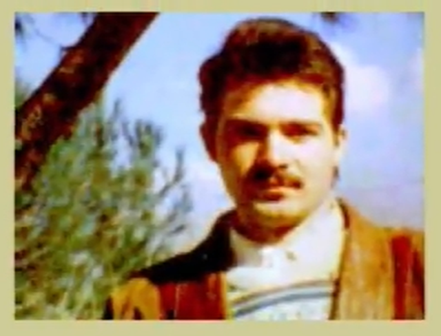 U shkarkua nga puna pasi predikonte fenë e Jehovait në shkolla  njihuni me mësuesin  misterioz 