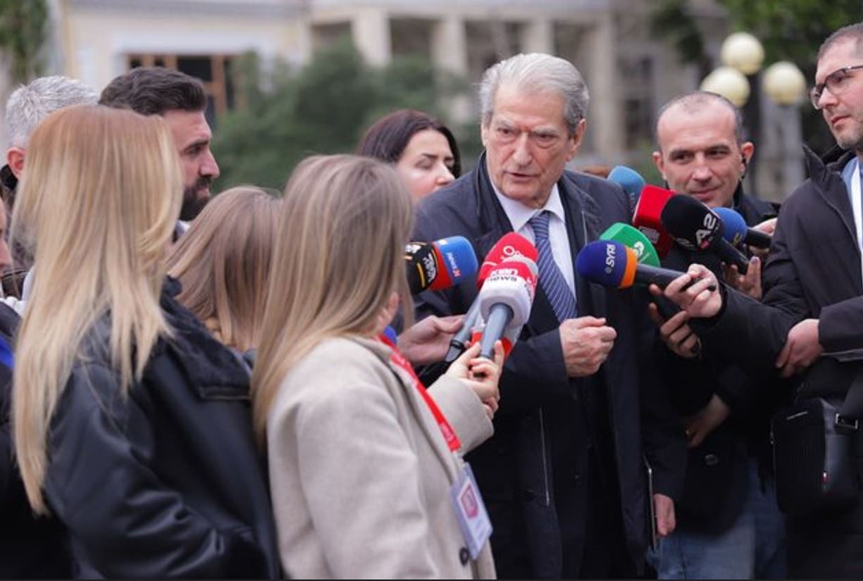 Sali Berisha akuza ndaj Gjykata Kushtetuese e Shqipërisë   Në ditën më të zezë  I shërben Ramës  