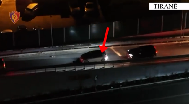 Trafik armësh nga Mali i Zi drejt Freskut  arrestohen dy persona