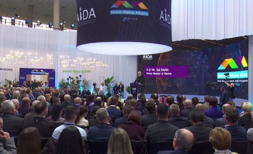 Rama me investitorët e huaj  Shqipëria nuk ka më shumë korrupsion se Europa