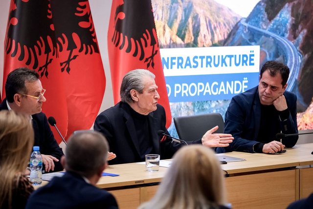 Berisha  Infrastruktura moderne është prioritet  integrimi në BE mbetet  ylli ynë polar 