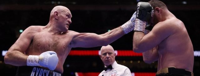 tyson-fury-mposht-arslanbek-makhmudov-ne-horizont-sfida-me-anthony-joshua