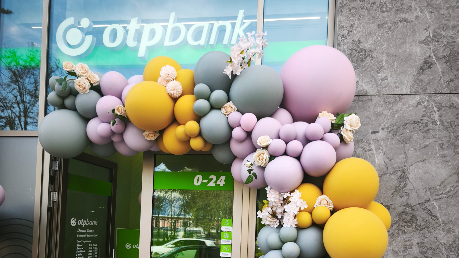 OTP Bank Albania vijon transformimin e rrjetit të saj me inaugurimin e një tjetër dege sipas standardit të ri të Grupit OTP