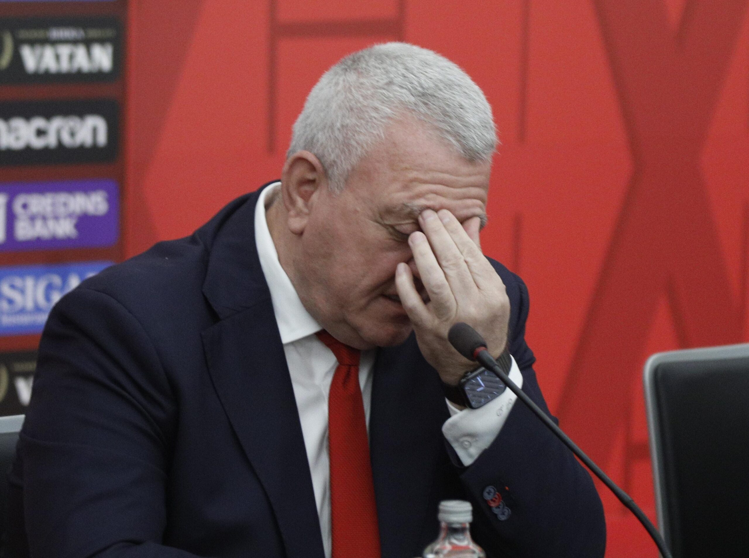 A do të jetë Sylvinho trajneri i Kombëtares  Ja përgjigja e Presidentit të FSHF 