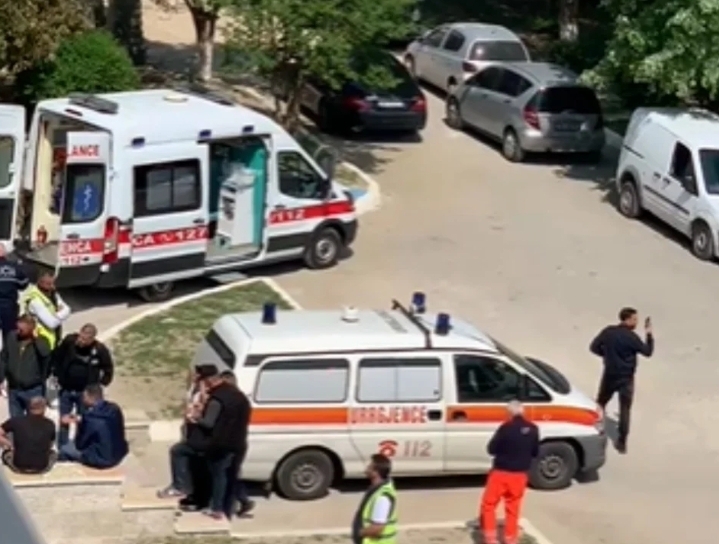 Kush janë të plagosurit e incidentit të rëndë me bombë në Tepelenë