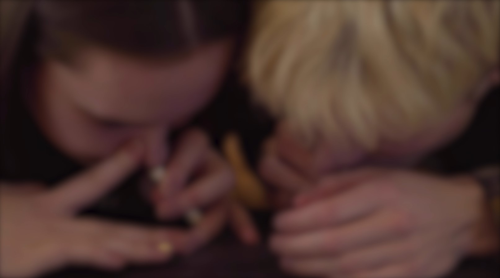 Adoleshentët shqiptarë  lënë  alkoolin dhe nisën përdorimin e drogës  mjekët paralajmërojnë për kokainën