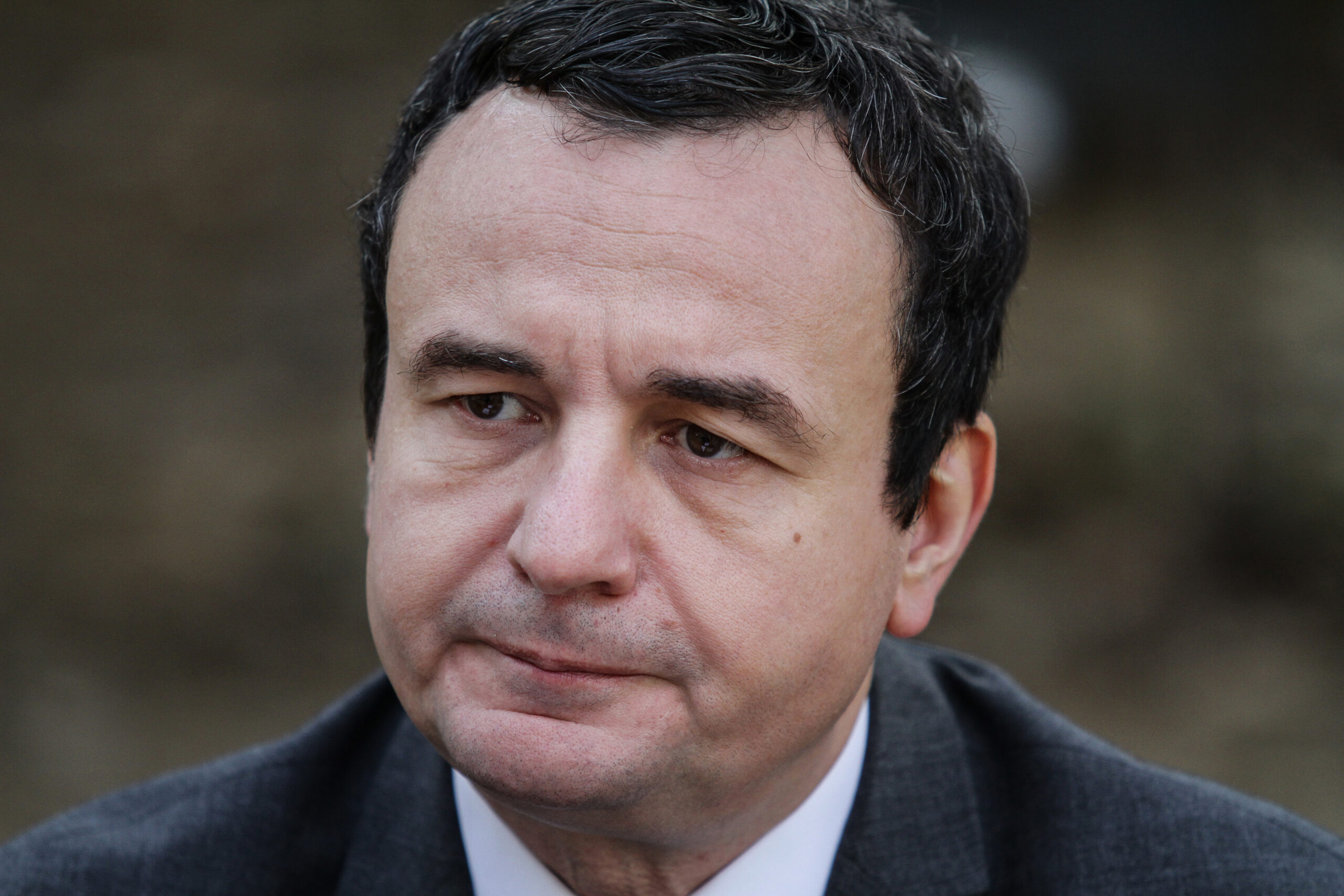 Kryeministri më i  varfër  në botë  Albin Kurti deklaron vetëm 16 euro e 14 cent në llogari