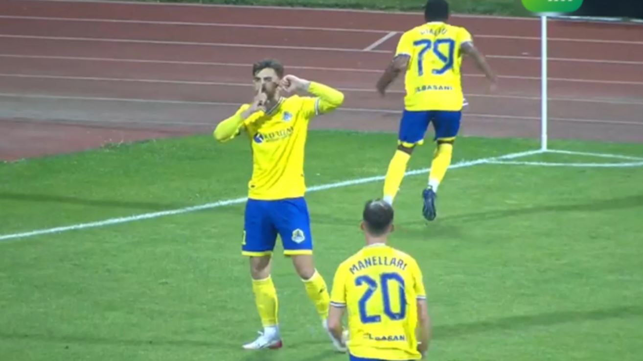 Elbasani triumfon ndaj Partizanit me 10 lojtarë  fiton bindshëm 3 0