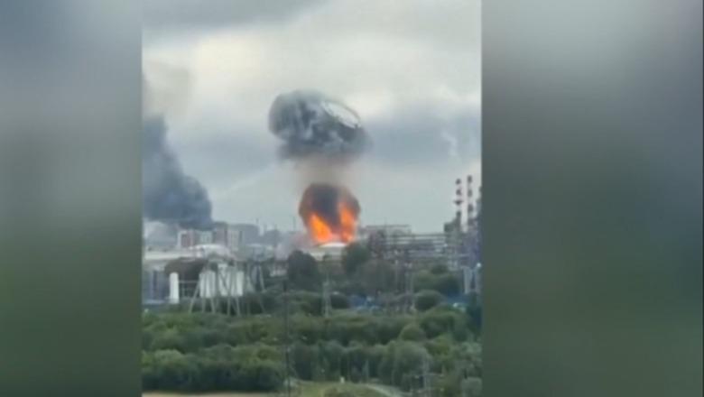 Kievi godet Moskën  Zelensky  Nëse digjet Ukraina  do të digjet edhe Rusia