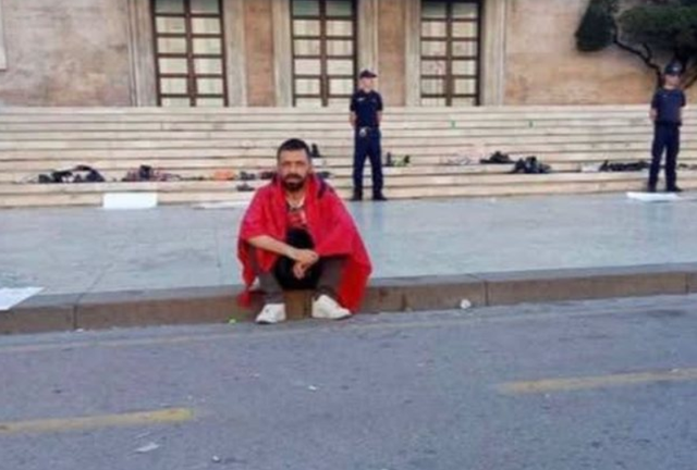  Mirmëngjes i dashur protestues  Unë jam miku  jo armiku yt   Rama  Nuk të shoh si humbës 