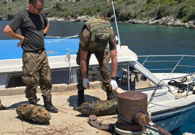 nxirren-nga-deti-dy-predha-te-luftes-se-dyte-boterore-ne-porto-palermo