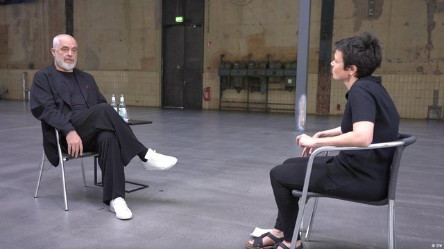 DW  Rama sërish në Gjermani  Ulje e numrit të vizave për Ballkanin