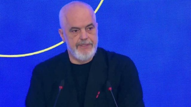 Agresion ekonomik ndaj turizmit  Rama reagon ashpër për  terrorin digjital  me vlerësime negative ndaj bizneseve