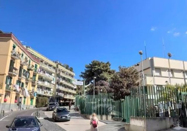vdekje-misterioze-gjenden-te-pajete-ne-apartament-e-moshuara-dhe-nipi-i-saj