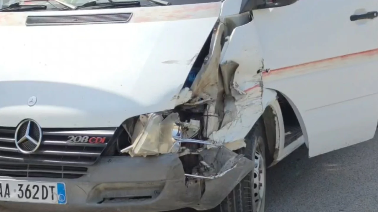 audi-perplas-nenen-me-foshnjen-3-muajshe-ne-krahe-ja-si-paraqitet-gjendja-e-tyre-shendetesore