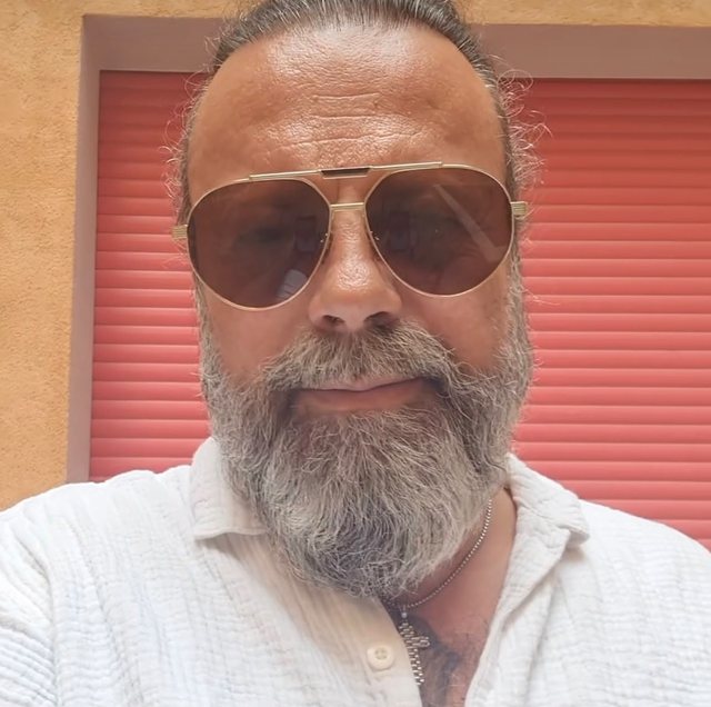 Kufizimi i muzikës në lokale  Endri Stefi  O Rame me 45 decibel nuk këndohet  ia nxive jetën këtij populli 