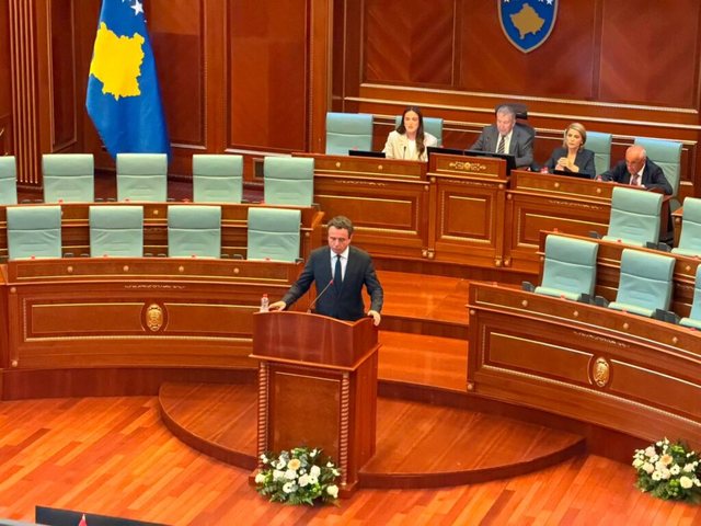 Posti i presidentit mban pezull konstituimin e Kuvendit të Kosovës
