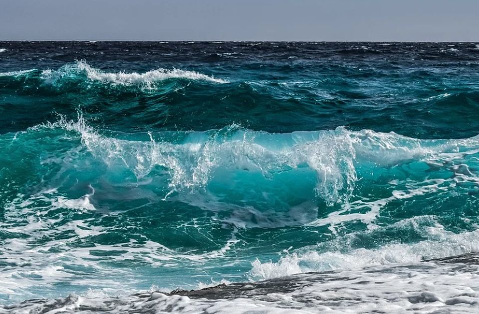oqeanet-e-botes-shenojne-temperatura-rekord-ekspertet-paralajmerojne-per-normalitetin-e-ri-klimatik