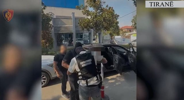 droge-nga-shba-rreth-5-kilogram-kanabis-me-perqindje-te-larte-thc-arrestohet-20-vjecari-ne-bathore