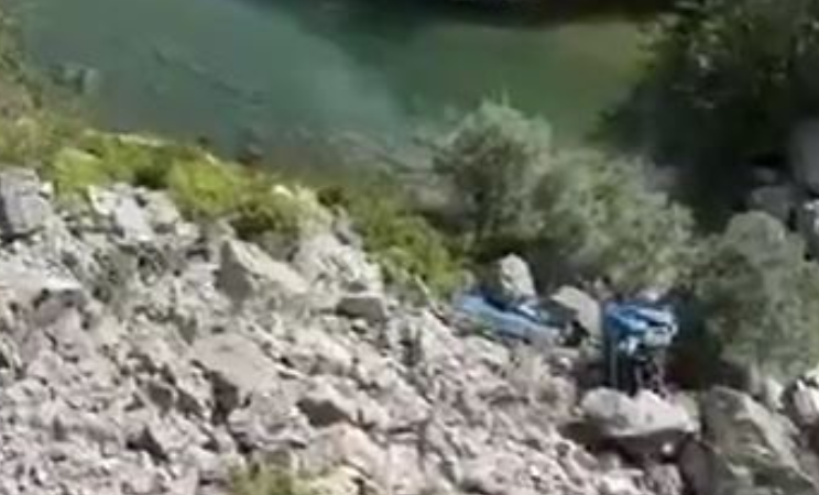Aksident i rëndë në Bulqizë   Foristrada bie në humner  dyshohet për një të vdekur