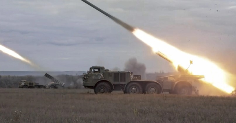Kievi nën sulmin e raketave ruse  goditen edhe tri anije mallrash në portet ukrainase