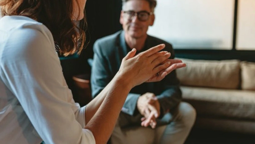 Filozofia e Frojdit për inteligjencën emocionale  Dy gjërat që njerëzit e mençur nuk i zbulojnë kurrë
