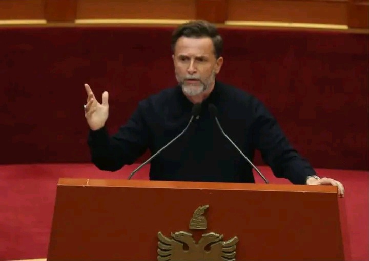 erjon-brace-zgjodhi-te-vazhdoje-te-punoje-si-deputet-socialist-nga-mentor-kikia
