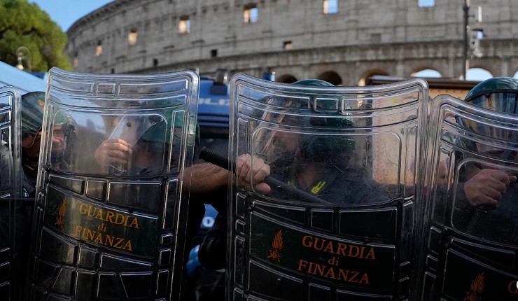 Nesër Italia drejt paralizimit total  Planifikohen greva dhe protesta masive