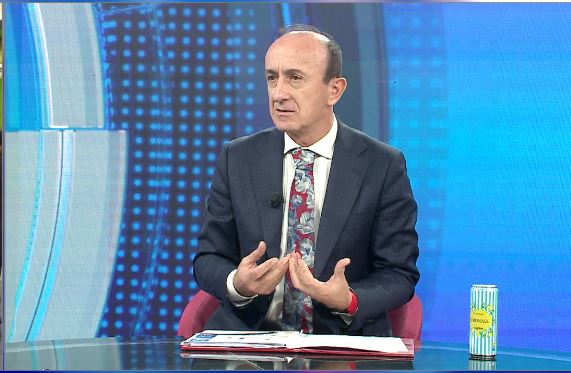 rama-apo-berisha-dashnor-sula-zbulon-ke-preferon-ne-komunikim-edi-eshte-i-tmerrshem-ja-sms-ja-qe-mori-ne-05-30-te-mengjesit